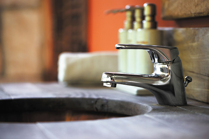 A2B Plumbers are able to fix any leaking taps you may have in Whitton. 